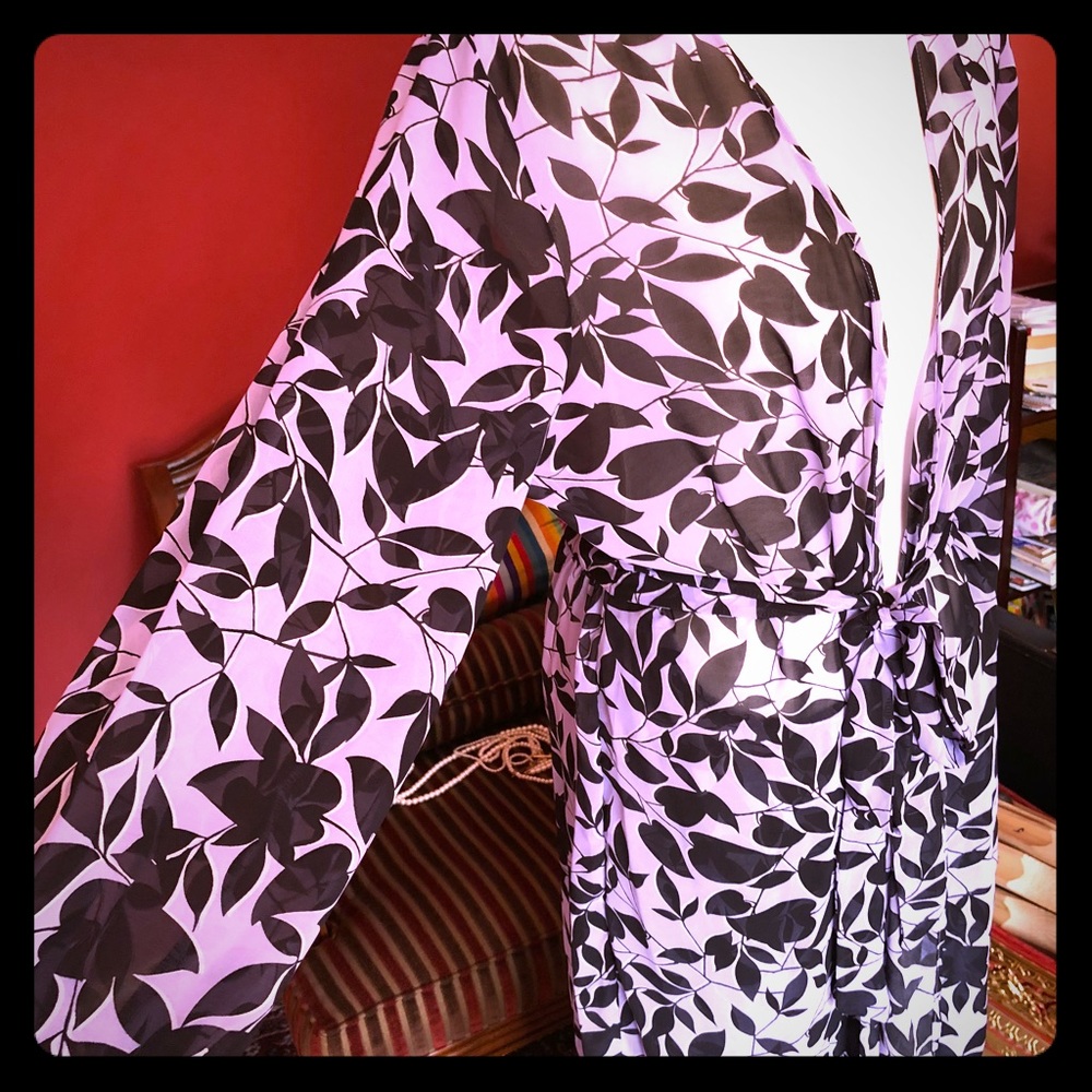 Swim Sexy Beach Cover Up Print Kimono in Chiffon